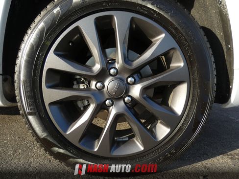 Used 2018 Jeep Grand Cherokee High Altitude AWD/4WD image 21