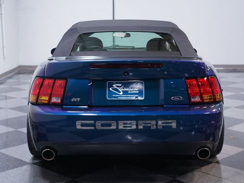 Used 2004 Ford Mustang Cobra image 9