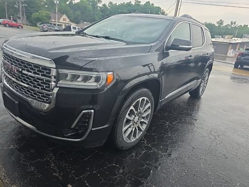 Used 2021 GMC Acadia Denali w/ Denali Ultimate Package AWD/4WD image 2