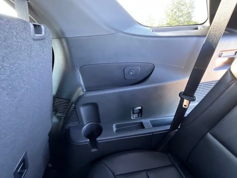 New 2026 Ford Explorer ST-Line AWD/4WD image 43