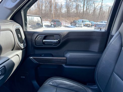 Used 2019 Chevrolet Silverado 1500 LT Trail Boss image 41