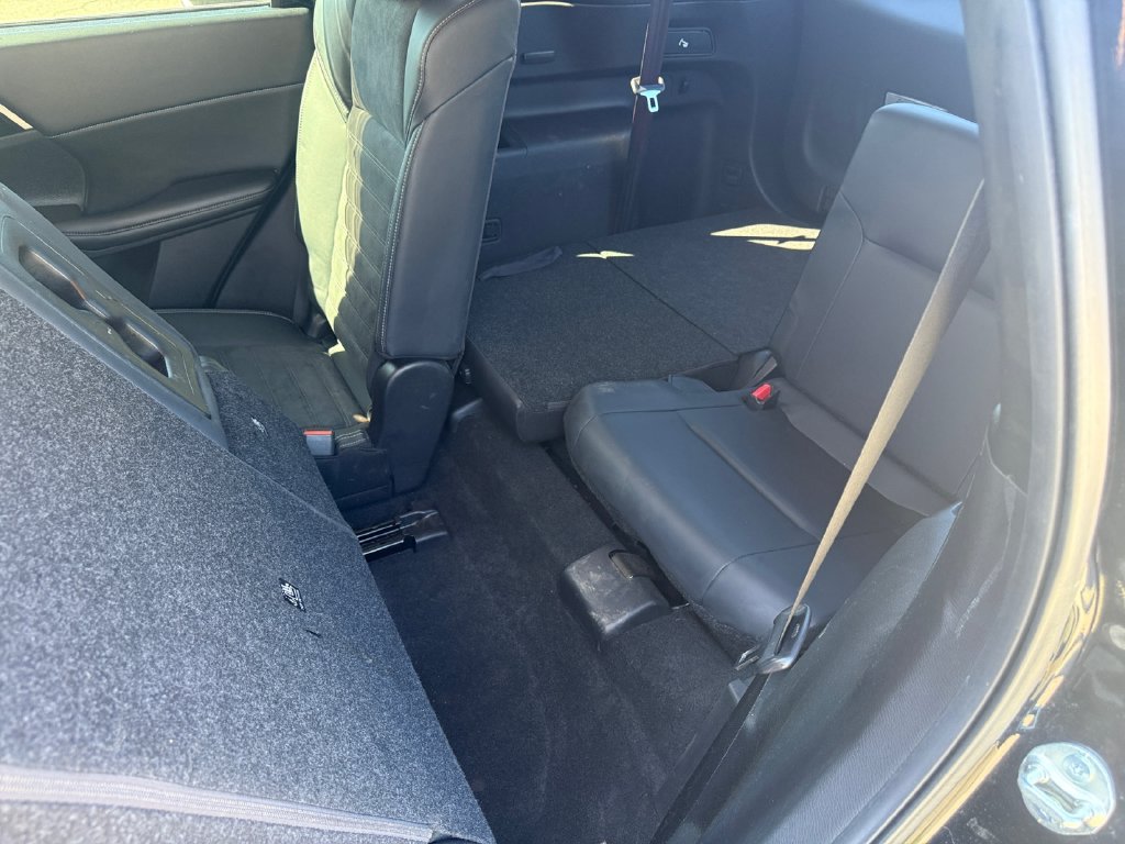 Used 2022 Mitsubishi Outlander SE AWD/4WD image 37