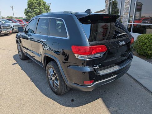 Used 2018 Jeep Grand Cherokee Limited w/ Luxury Group II AWD/4WD image 3