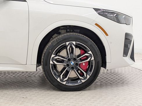 New 2026 BMW X2 xDrive28i w/ M Sport Package AWD/4WD image 12