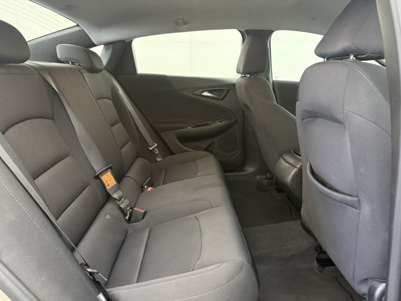 Used 2023 Chevrolet Malibu LS FWD image 13