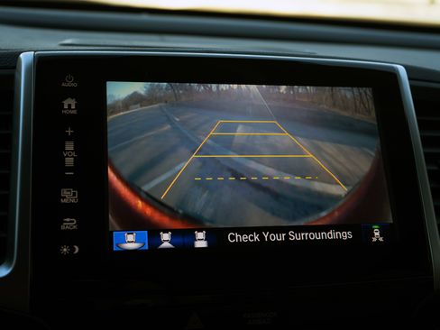 Used 2018 Honda Ridgeline RTL-E image 31