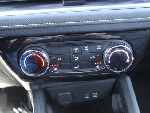 Used 2025 Chevrolet TrailBlazer ACTIV FWD image 26