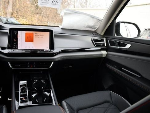 New 2026 Volkswagen Atlas Peak Edition image 20