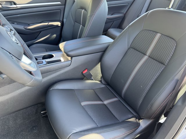 New 2026 Nissan Altima 2.5 SR FWD image 9