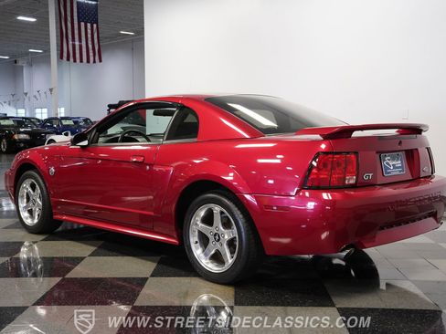Used 2004 Ford Mustang GT RWD image 10