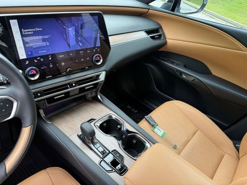 Certified 2025 Lexus RX 350 Premium Plus w/ Convenience Package FWD image 35
