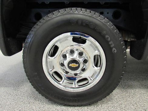 Used 2022 Chevrolet Silverado 2500 W/T w/ WT Fleet Convenience Package AWD/4WD image 12