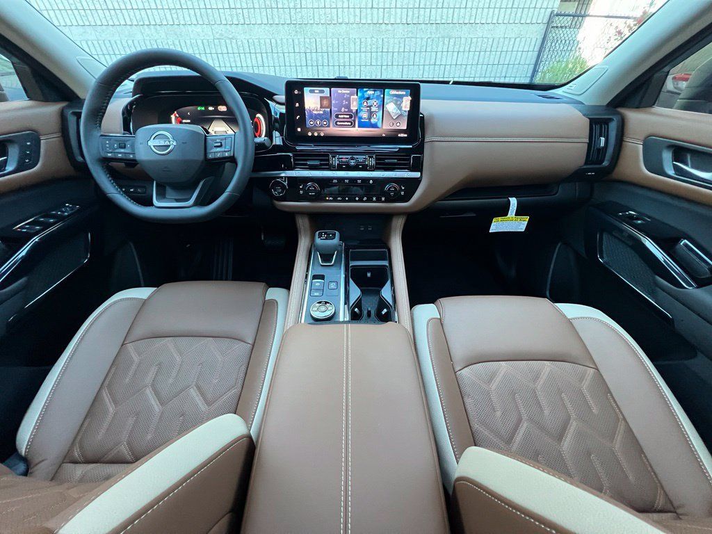 Used 2026 Nissan Pathfinder Platinum w/ Cargo Package AWD/4WD image 27