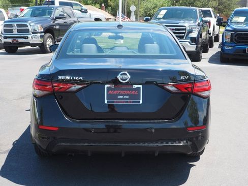 Used 2023 Nissan Sentra SV FWD image 6