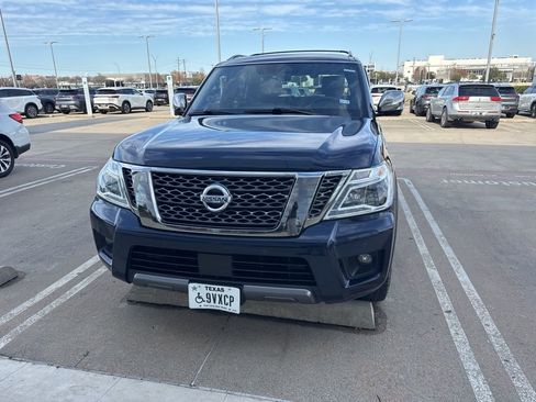 Used 2020 Nissan Armada Platinum w/ Platinum Reserve Package image 4