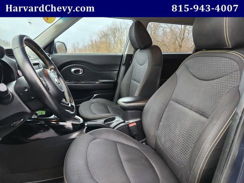 Used 2016 Kia Soul + w/ Audio Package image 23