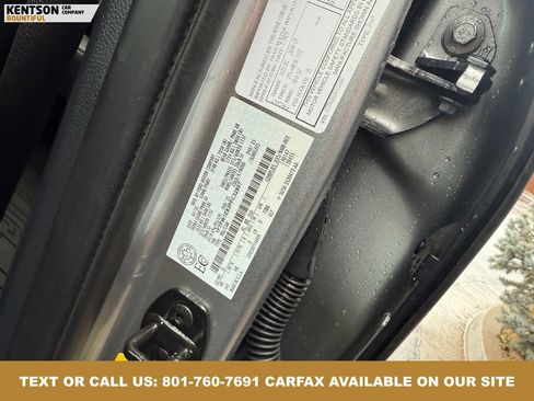 Used 2023 Ford F150 Lariat w/ Equipment Group 502A High image 44