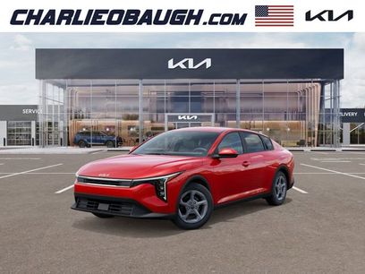 New 2025 Kia K4 LXS