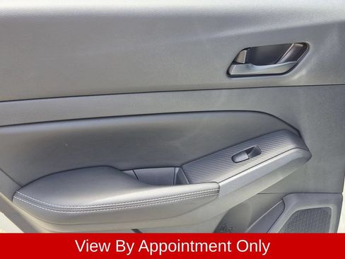 Used 2025 Nissan Altima 2.5 SV FWD image 26