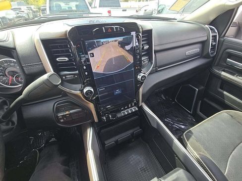 Used 2024 RAM 2500 Laramie AWD/4WD image 7