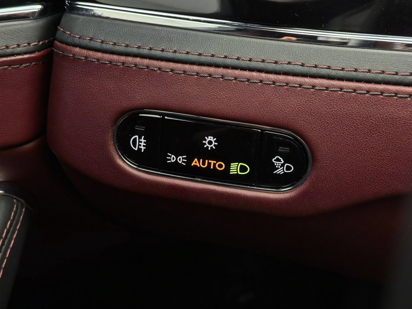 Used 2020 Bentley Flying Spur W12 AWD/4WD image 11