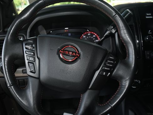 Used 2024 Nissan Titan PRO-4X AWD/4WD image 12