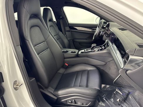 Certified 2022 Porsche Panamera 4S w/ Premium Package image 30