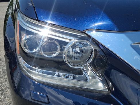 Used 2018 Lexus GX 460 Premium w/ Premium Package AWD/4WD image 9