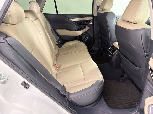 Used 2022 Subaru Outback Limited AWD/4WD image 29