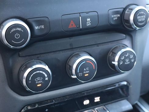 Used 2024 RAM 2500 Lone Star AWD/4WD image 22