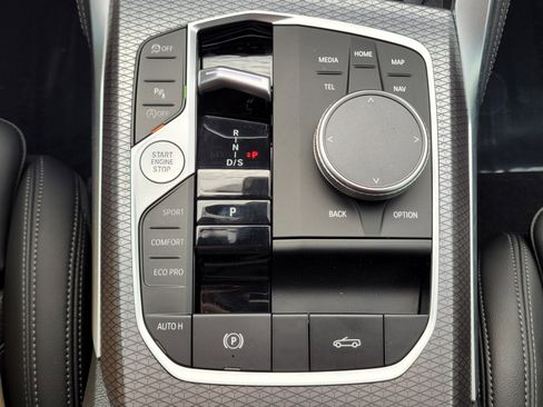 Certified 2025 BMW M440i Convertible image 24