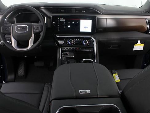 New 2026 GMC Sierra 1500 Denali w/ Denali Reserve Package image 12