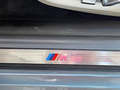 Used 2021 BMW 540i xDrive w/ M Sport Package image 15