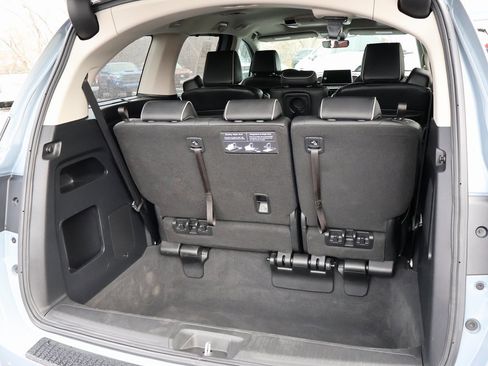 Certified 2025 Honda Odyssey Elite image 17