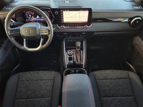 Used 2024 Chevrolet Colorado Z71 w/ LPO, Dark Essentials Package image 25