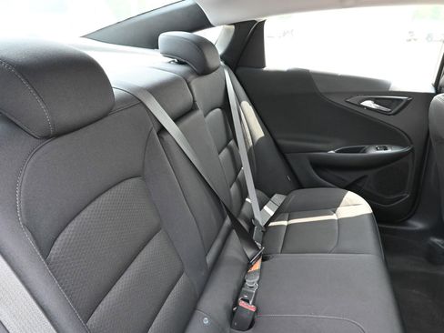 Used 2024 Chevrolet Malibu LT FWD image 28