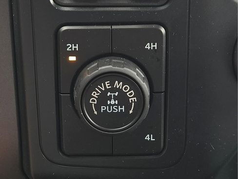 Used 2022 Ford F150 XLT w/ Equipment Group 302A High AWD/4WD image 17