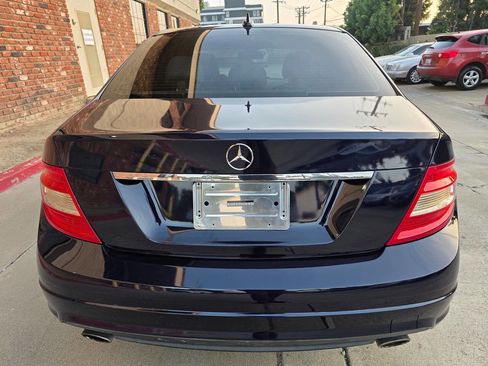 Used 2010 Mercedes-Benz C 300 Sedan image 5