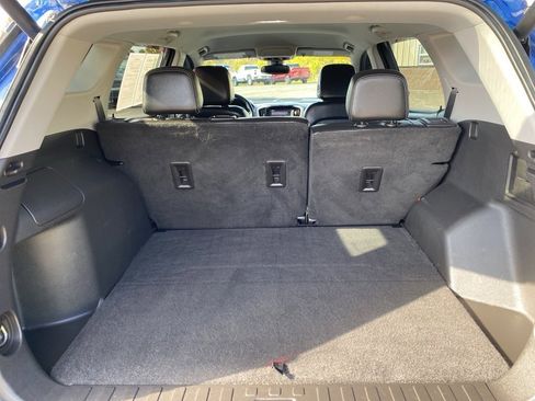 Certified 2022 GMC Terrain SLT w/ LPO, Floor Liner Package image 15