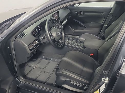 Certified 2025 Honda Civic Sport image 18