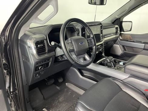 Used 2023 Ford F150 Lariat AWD/4WD image 3
