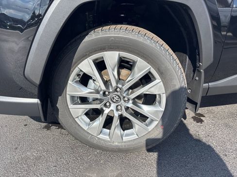 New 2025 Toyota RAV4 XLE Premium image 9