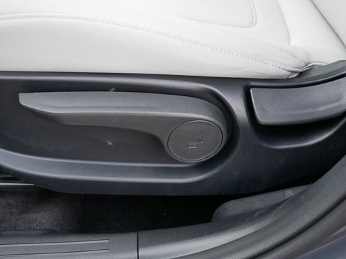 Used 2025 Hyundai Tucson SE AWD/4WD image 20