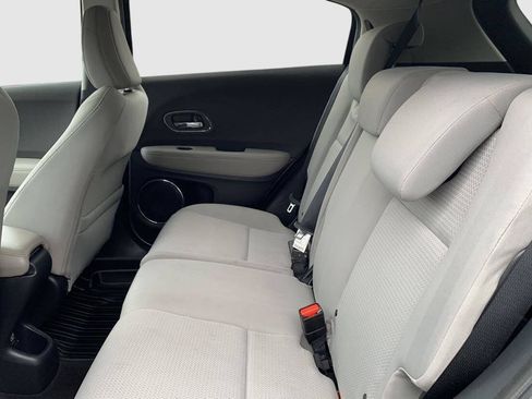 Used 2019 Honda HR-V EX image 38