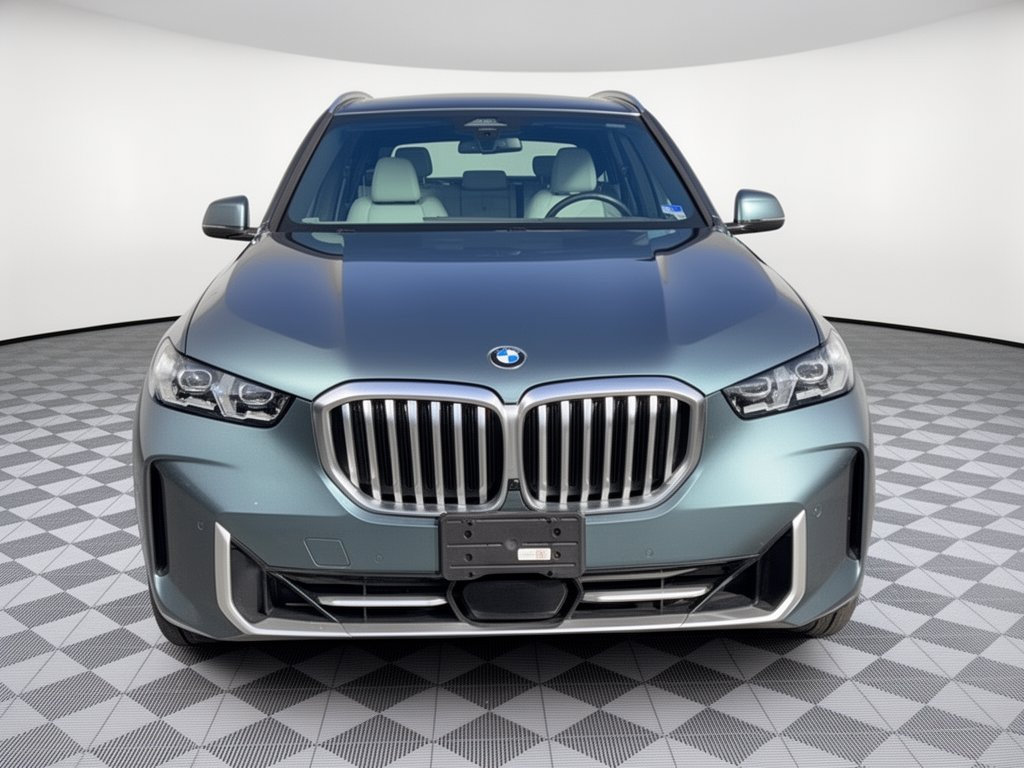 Used 2024 BMW X5 xDrive40i w/ Premium Package AWD/4WD image 6