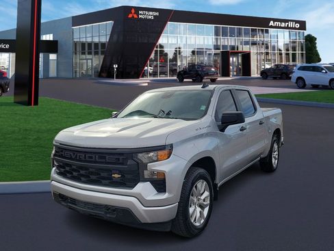 Used 2022 Chevrolet Silverado 1500 Custom image 1