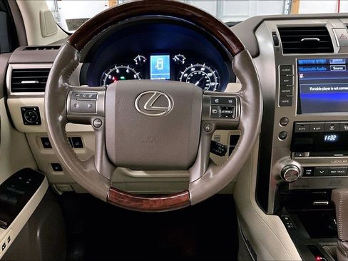 Used 2015 Lexus GX 460 Luxury image 6