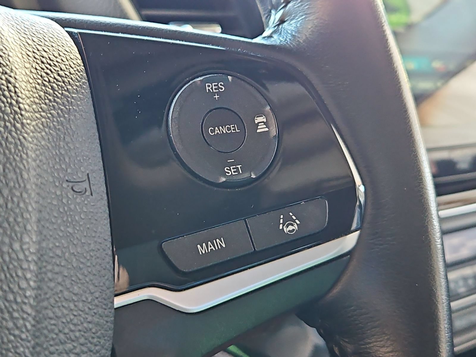 Used 2020 Honda Pilot Touring image 14