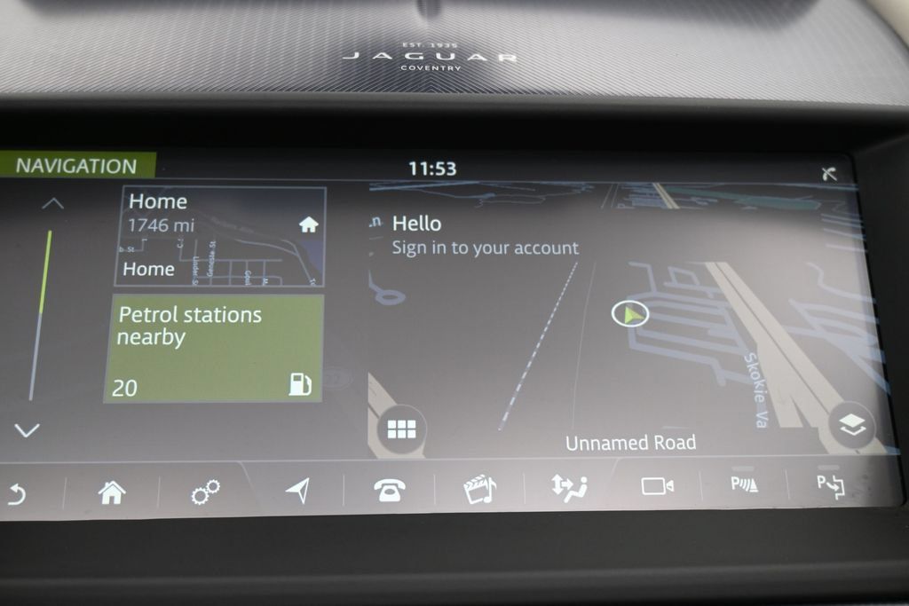 Used 2023 Jaguar F-TYPE R-Dynamic AWD/4WD image 14
