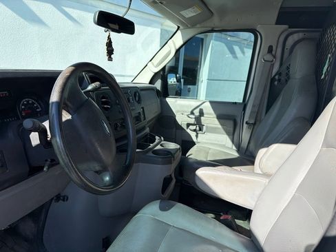 Used 2013 Ford E-150 and Econoline 150 w/ PWR Group RWD image 7